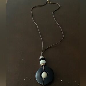 Elegant Black and White Pendant Necklace